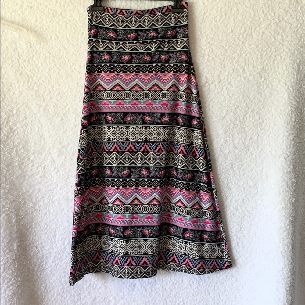 Lulu Luo girls size 7/8 long skirt